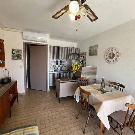 Apartment 2p A Avec Parking Prive, Vue Sur Canal - Fr-1-338-614 *